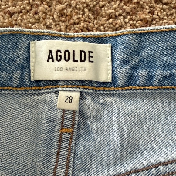 Agolde Shorts
Parker Short - Picture 2 of 3